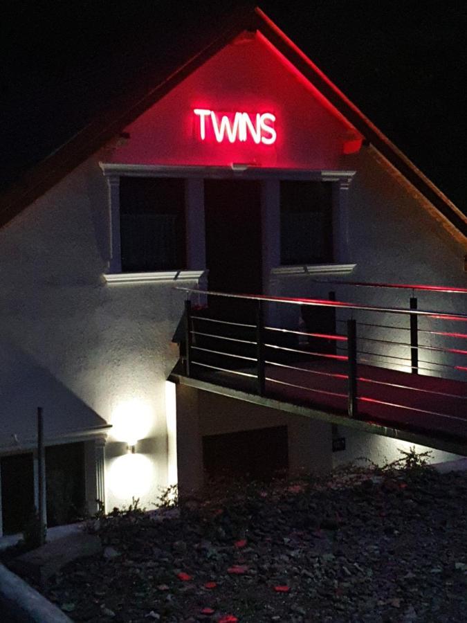 Twins Apartments Sovata Bagian luar foto